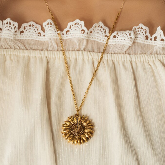 5574-a3e7d966aff89de6409a74b81731e35d-640x640